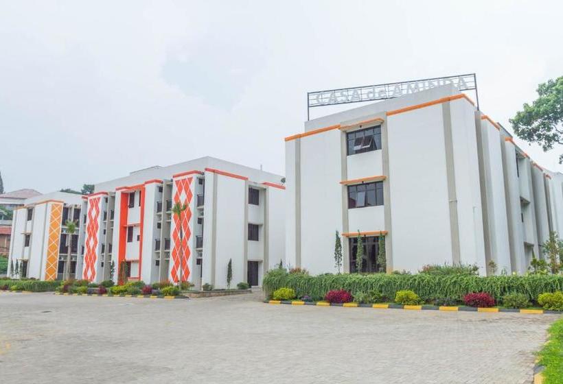 Hotel Reddoorz Plus Near Jatinangor Town Square 2