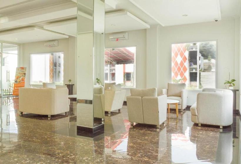 Hotel Reddoorz Plus Near Jatinangor Town Square 2