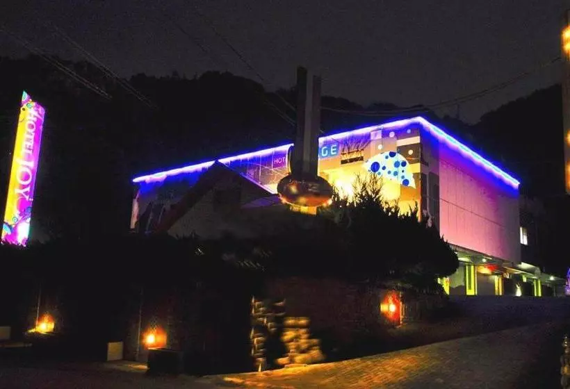 Hotel Joy