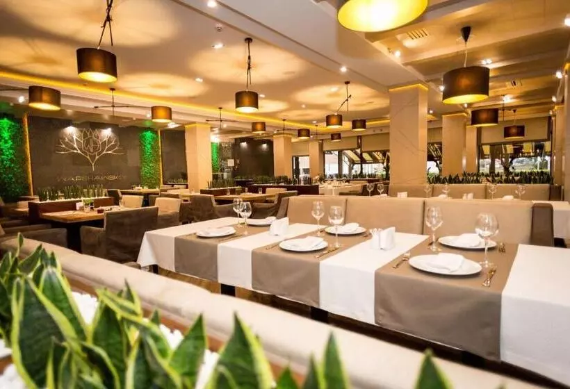 Park Hotel Warshawskiy