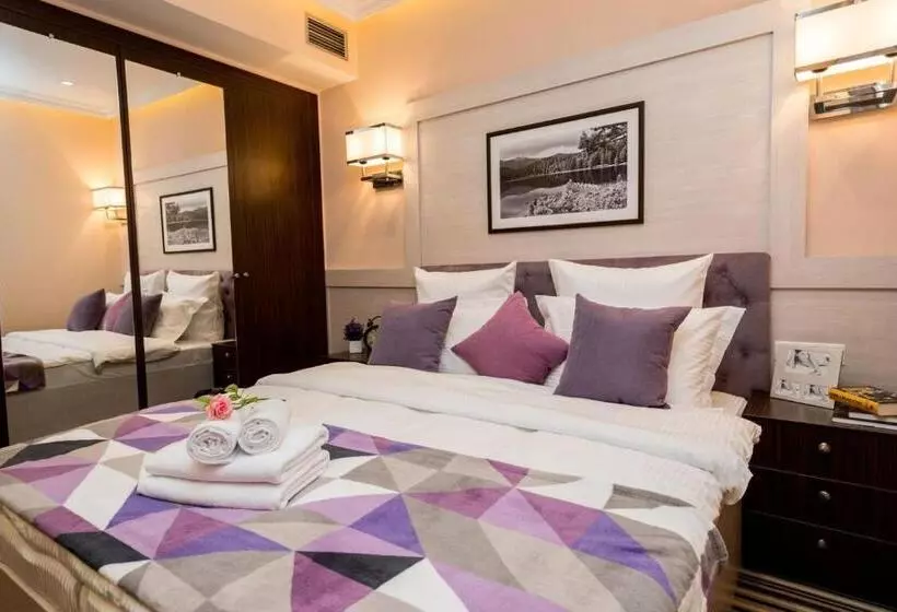 Park Hotel Warshawskiy