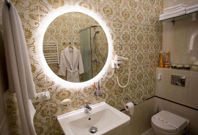 Park Hotel Warshawskiy