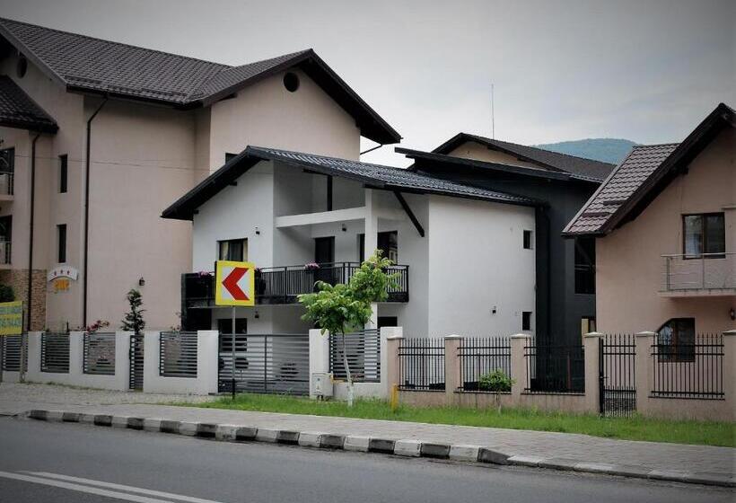 پانسیون Casa Aquarius