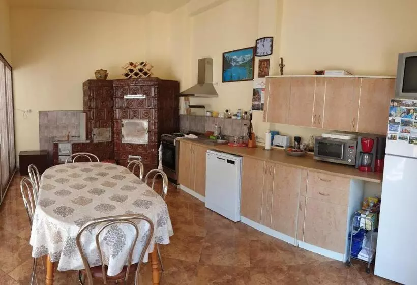 ペンション Casa Maria Transalpina