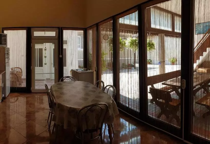 ペンション Casa Maria Transalpina