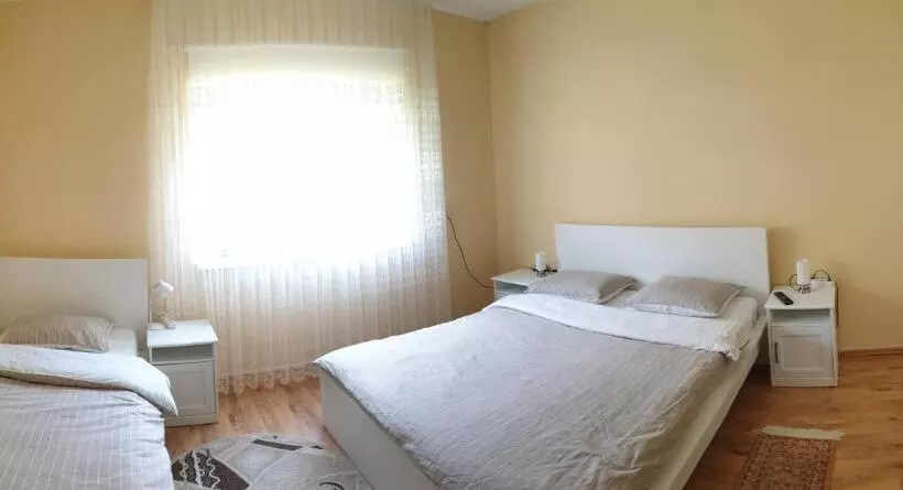 ペンション Casa Maria Transalpina