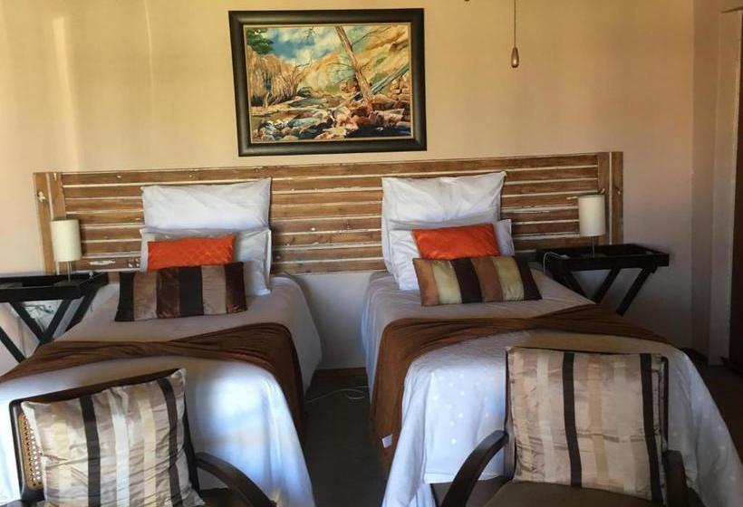 بنسيون De Sandsteen Gastehuis