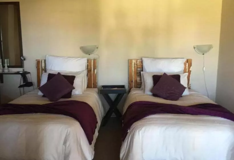 Majatalo De Sandsteen Gastehuis