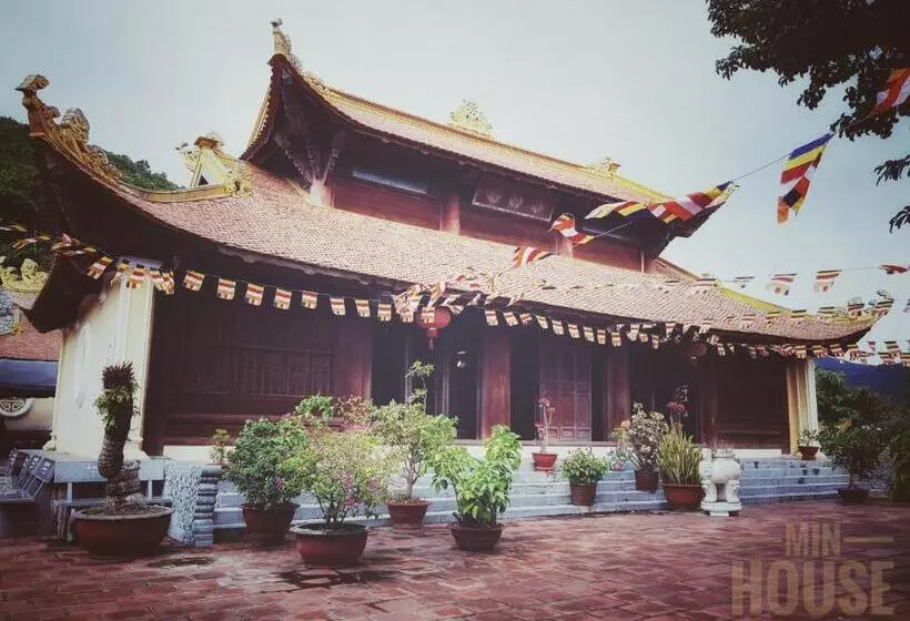 پانسیون Homestay Gia Phú