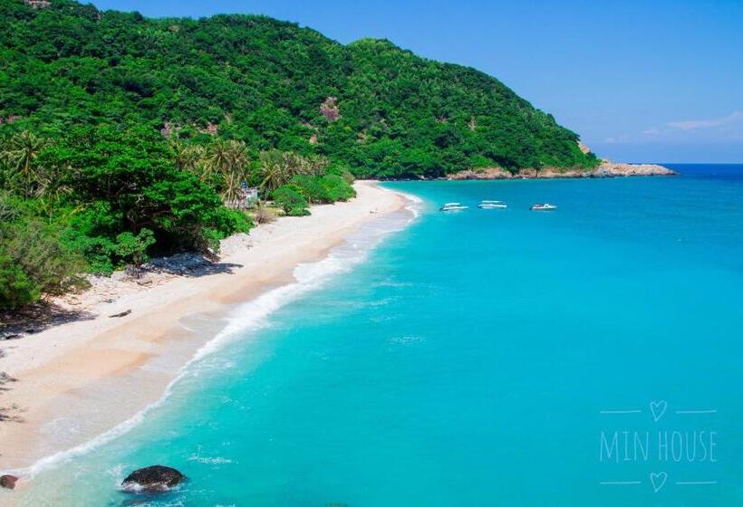 Pension (Hôtel basse catégorie) Homestay Gia Phú