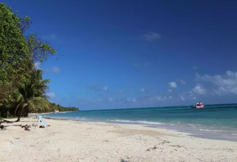 Majatalo Sunrise Paradise/carlito´s Place