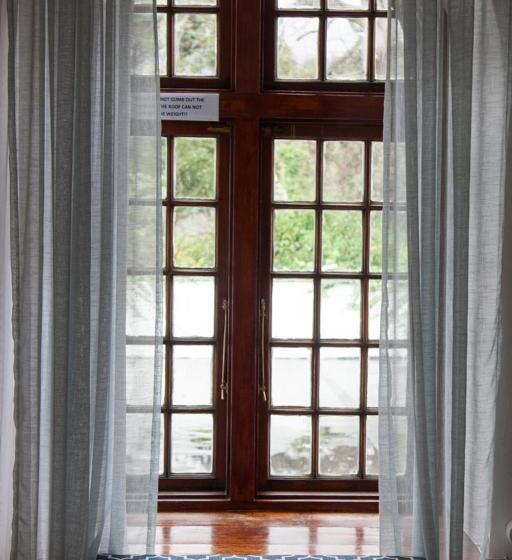 بنسيون The Manor House