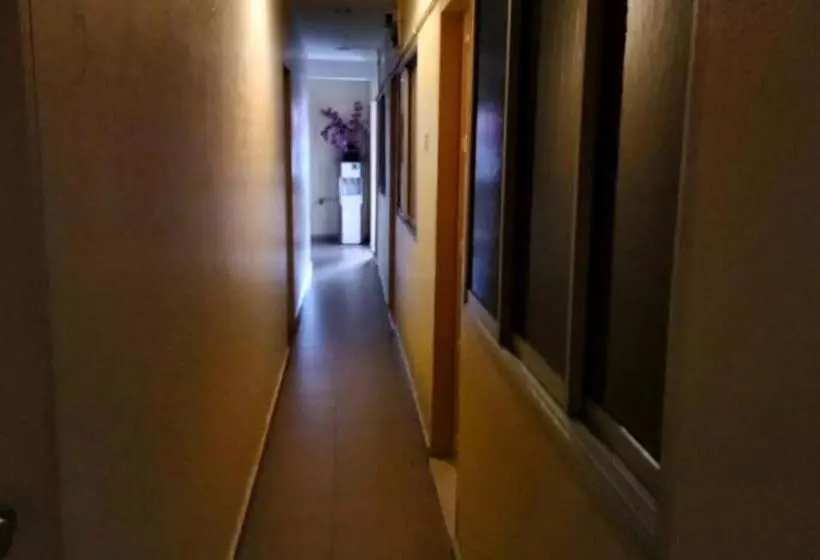 ペンション Weng Kong