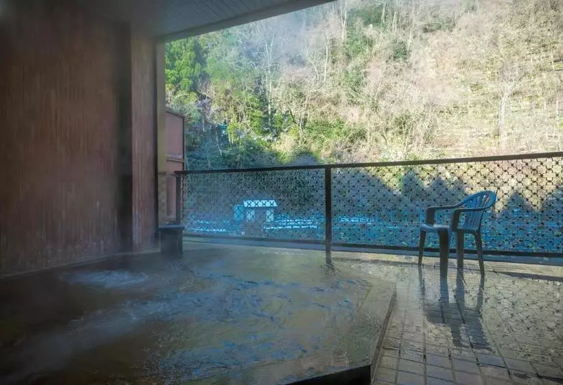 Ryokan Miyajimaonsen Takinoso