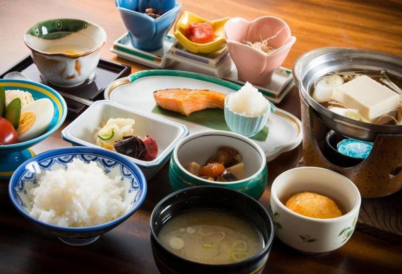 Ryokan Miyajimaonsen Takinoso