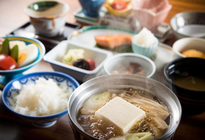 Ryokan Miyajimaonsen Takinoso