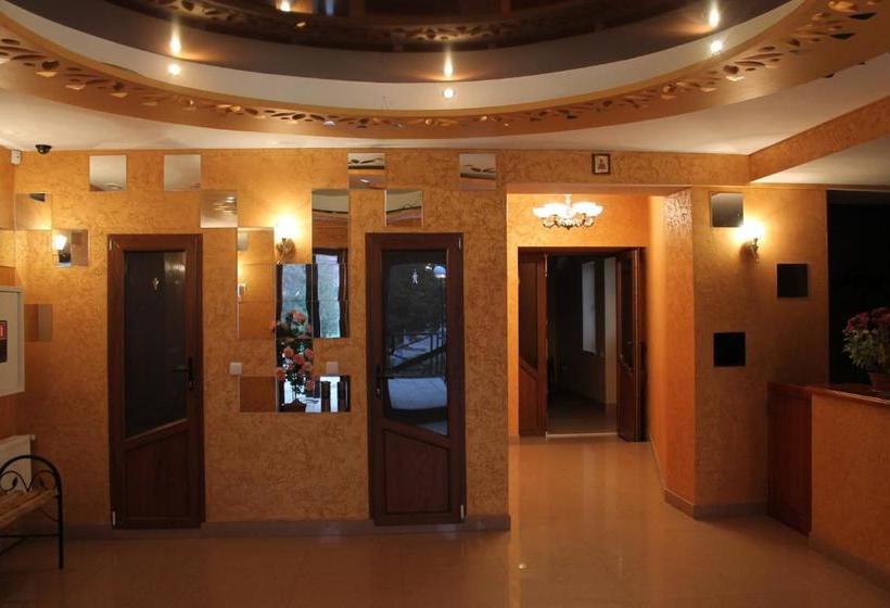 Общежитие Troyanda