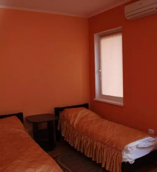 Retkeilymaja Troyanda