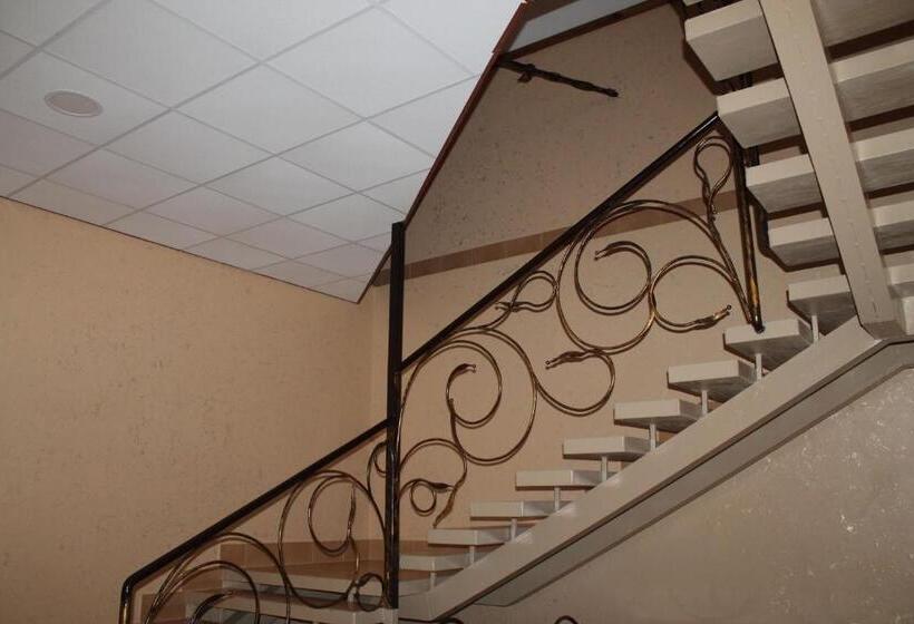 Общежитие Troyanda