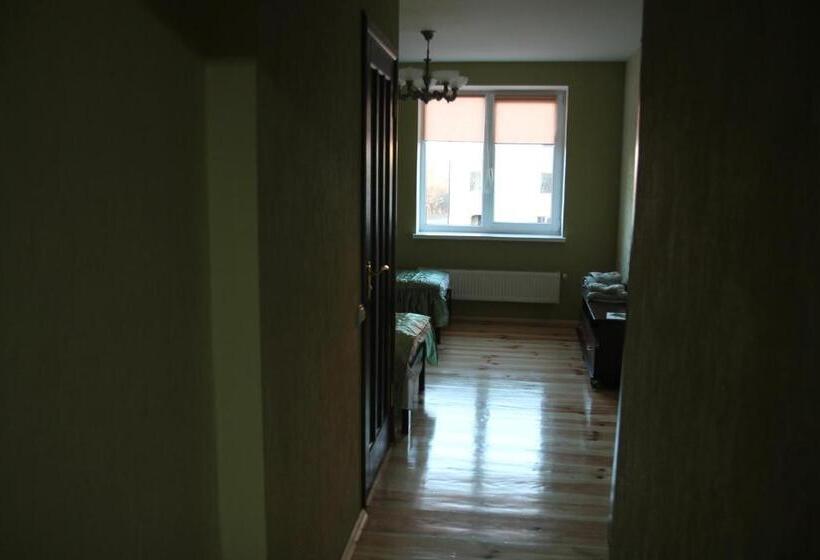 Общежитие Troyanda