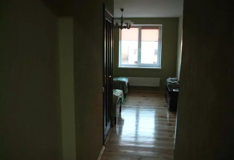 Retkeilymaja Troyanda