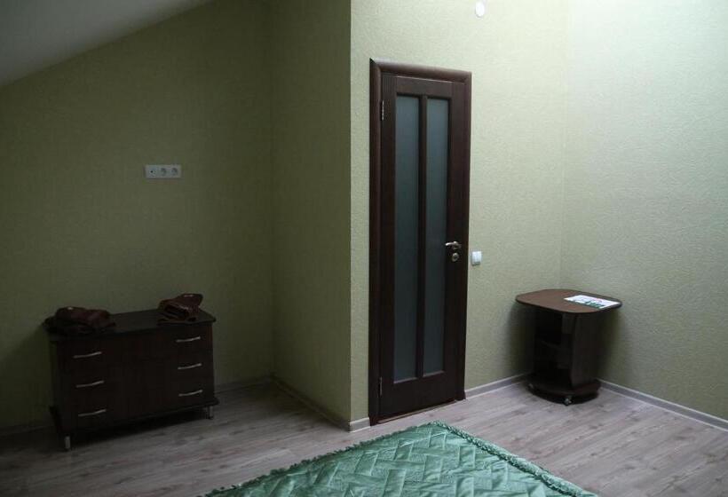 Общежитие Troyanda