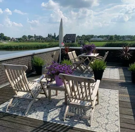 ベッドアンドブレックファースト Hostellerie Het Riet Blauwestad