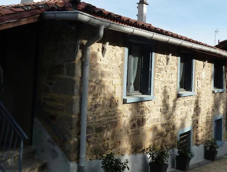 مبيت وإفطار Lyon Campagne