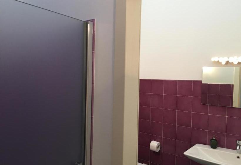 مبيت وإفطار Villa Sterlizia