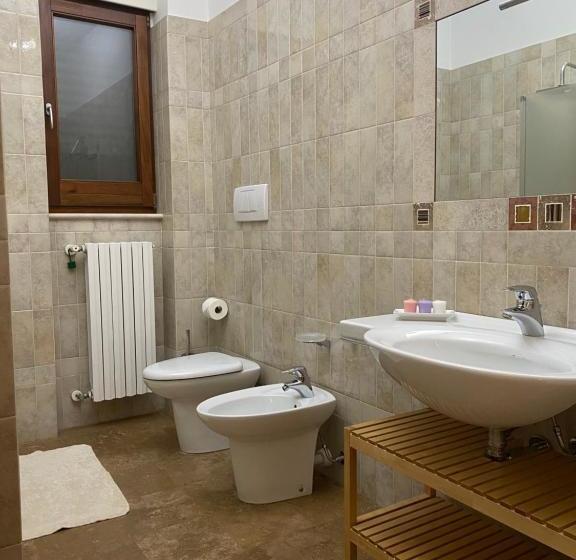 مبيت وإفطار Villa Sterlizia