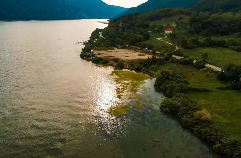 Clisura Dunarii   Pensiunea Casa Creta