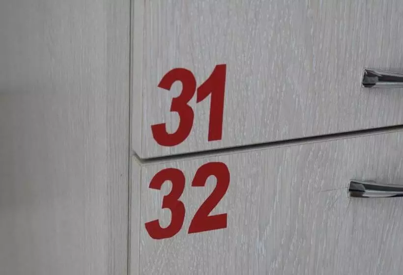 Hostel Zolota Nyva