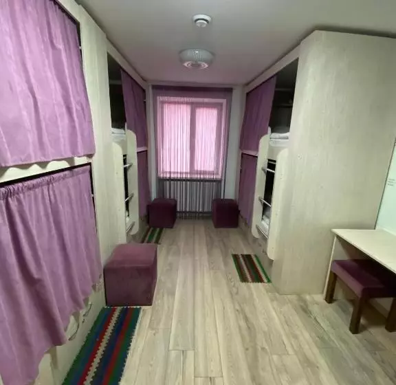 Hostel Zolota Nyva