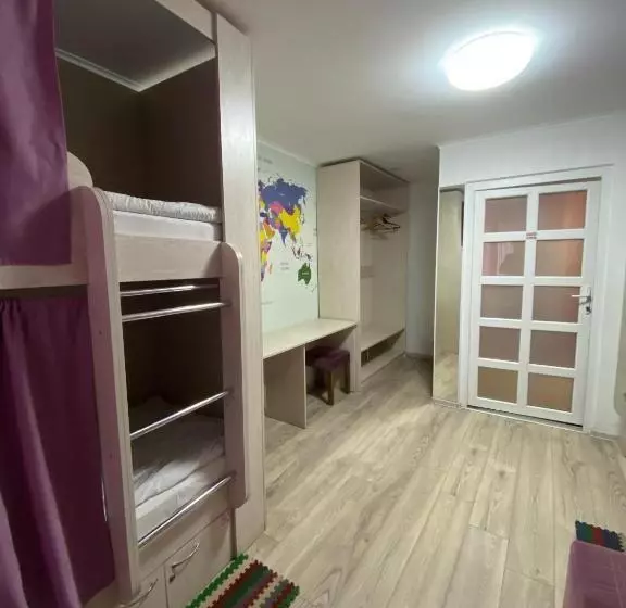 Hostel Zolota Nyva