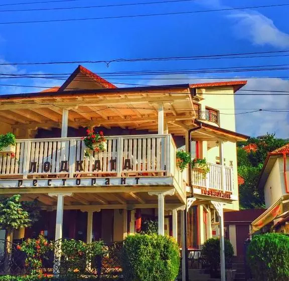 Hotelli хотел лодката