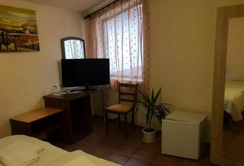 Hotelli хотел лодката