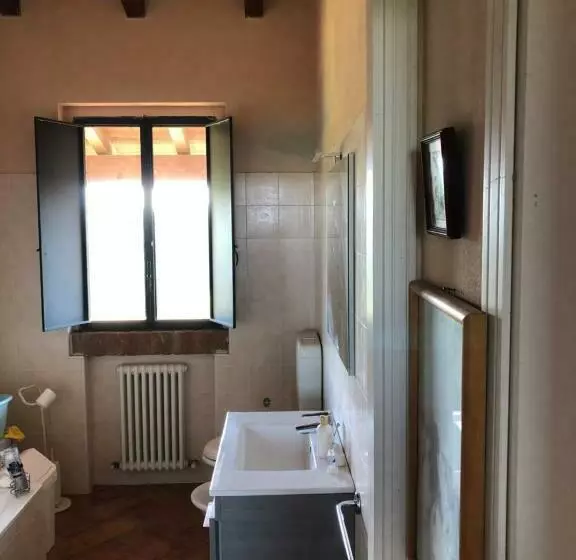 ホテル Agriturismo La Collina Del Sole