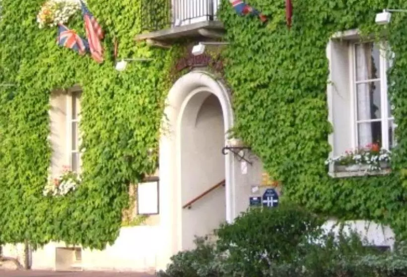 ホテル Auberge Du Vieux Chateau