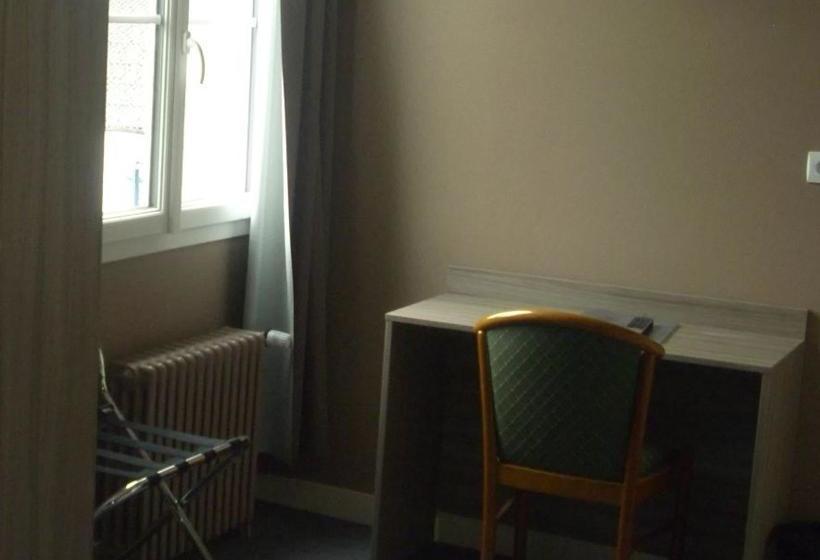 호텔 Auberge Du Vieux Chateau