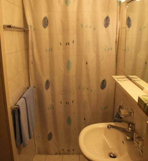 בית מלון כפרי Landgasthof Aachbruggli