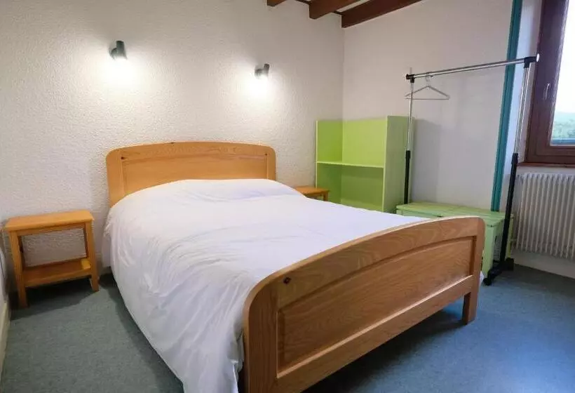 ホテル Les Quatre Vents