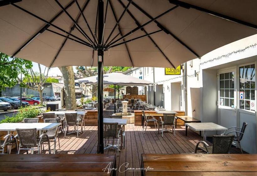 فندق Logis Du Champ De Mars