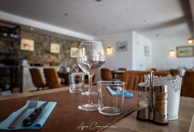 فندق Logis Du Champ De Mars