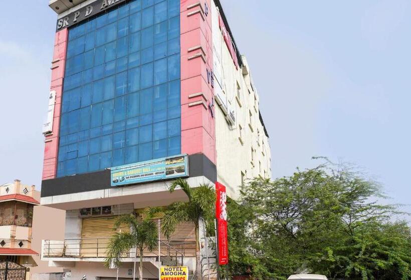 酒店 Spot On Sunshine Inn