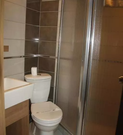 ホテル Susuzlu Seckin