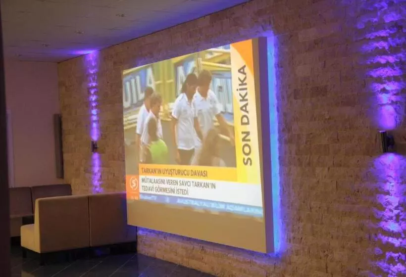 ホテル Susuzlu Seckin