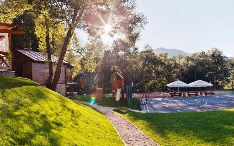 בית מלון כפרי & Wellness Lesanka