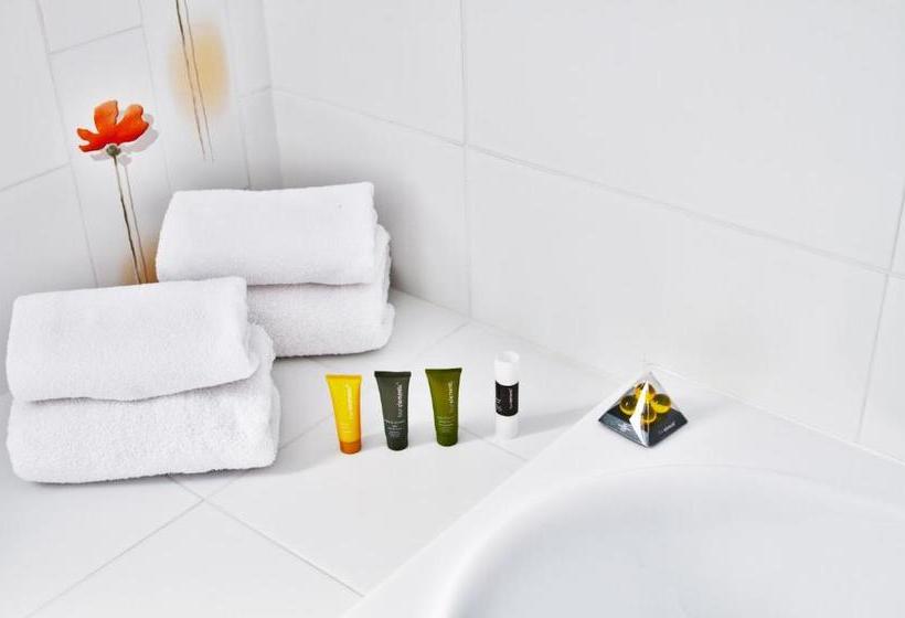 בית מלון כפרי & Wellness Lesanka