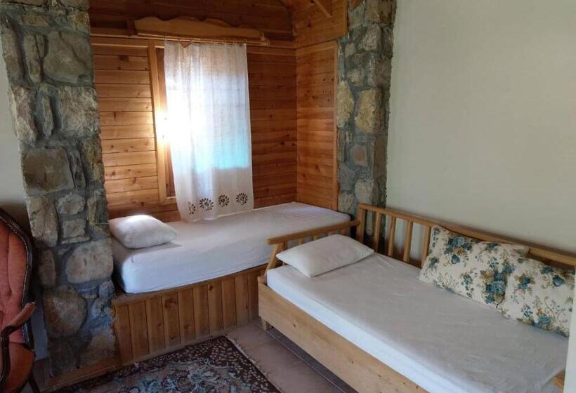 پانسیون Olympos Koyevi Countryhouse