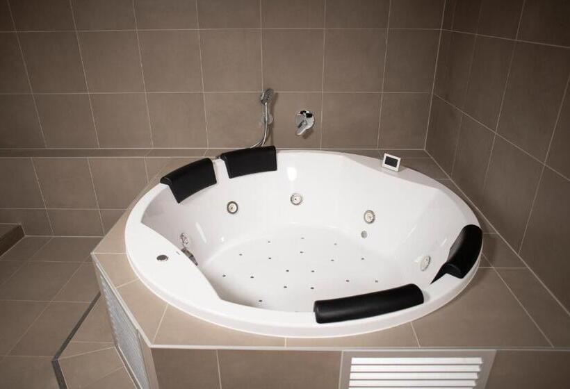 بنسيون Amenity Penzion Horni Vestonice